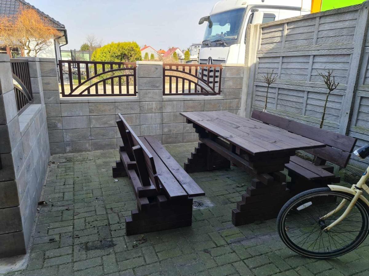 Eldom-Noclegi Pracownicze Daleka 12 Wągrowiec Exteriör bild